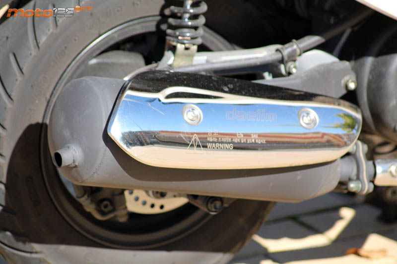Daelim Dart 125