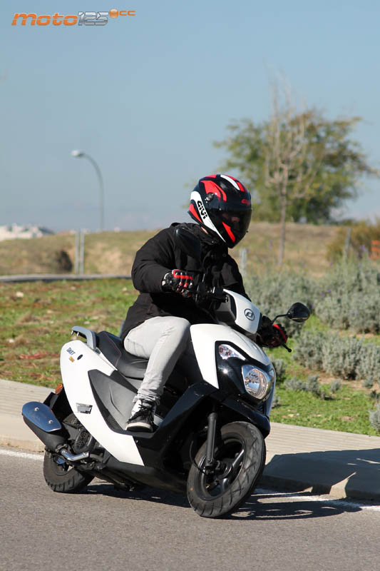 Daelim Dart 125