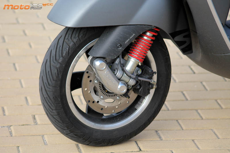 Vespa GTS Super Sport 125 ie