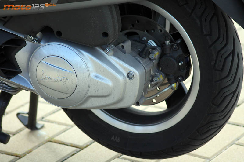 Vespa GTS Super Sport 125 ie