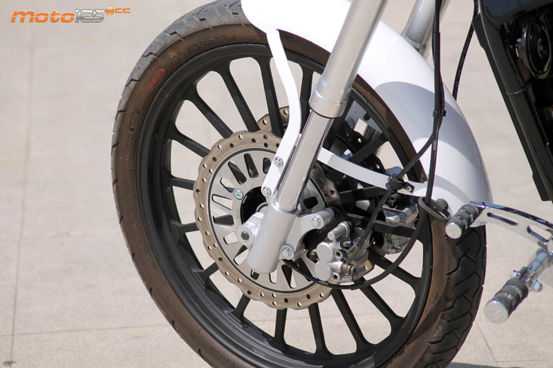 Leonart Daytona 125