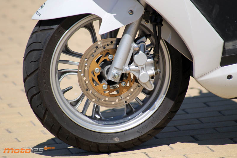 Daelim Steezer 125