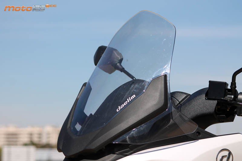 Daelim Steezer 125