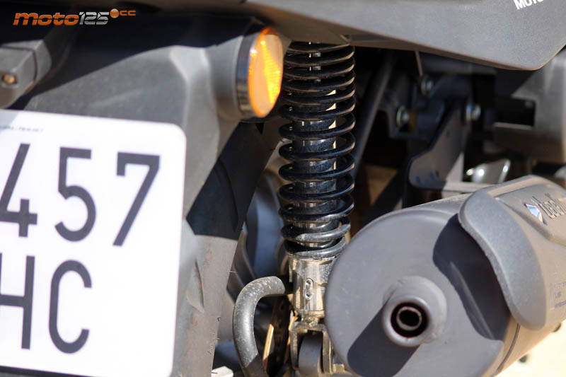 Daelim Steezer 125