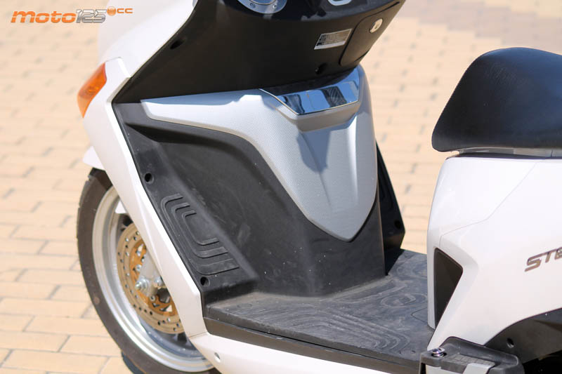 Daelim Steezer 125