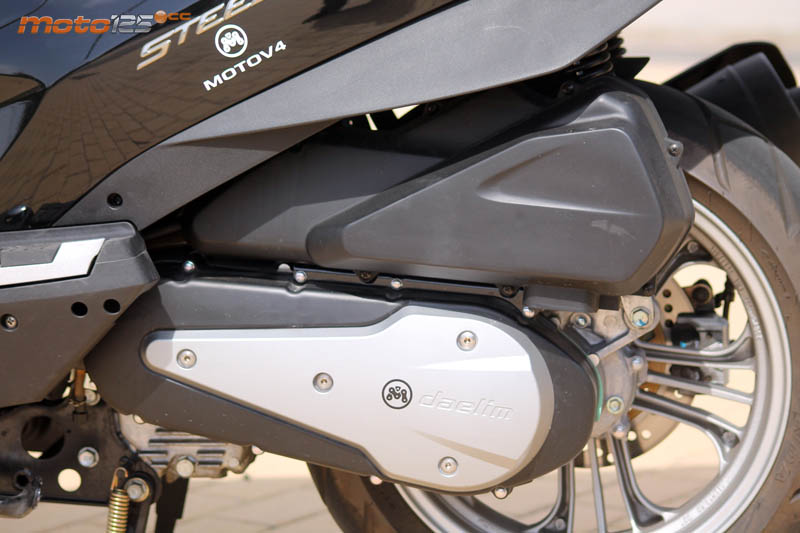 Daelim Steezer S 125