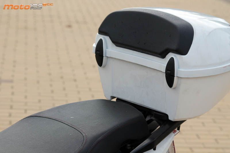 Riya Mustang 125