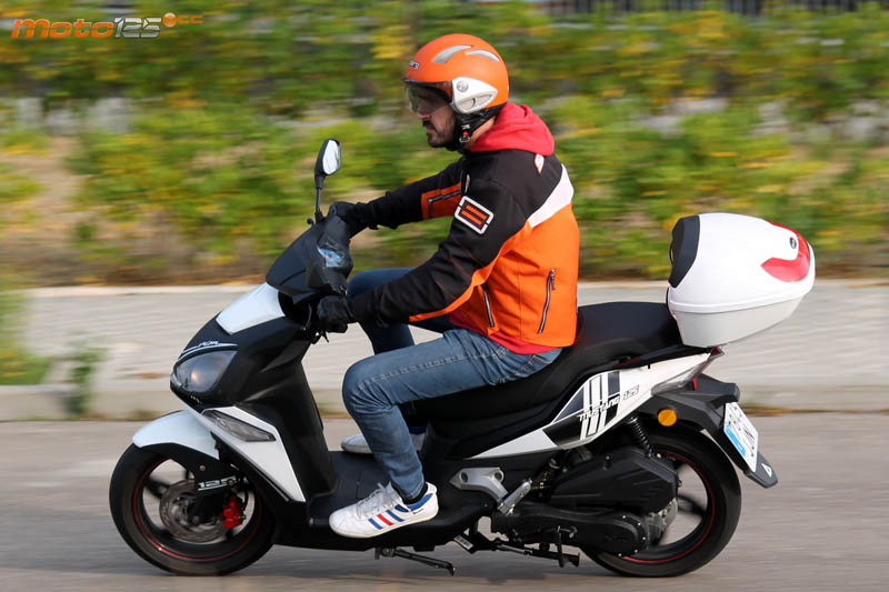 Riya Mustang 125