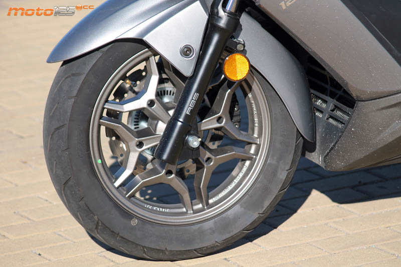 Kymco Grand Dink 125 ABS