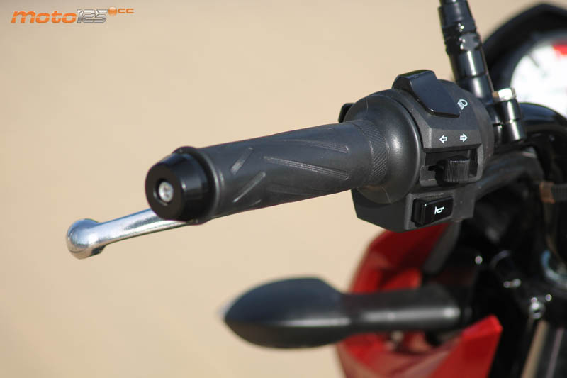 Yamaha YS 125