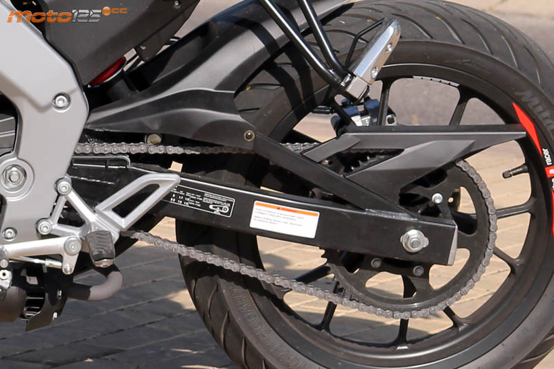 Aprilia Tuono 125