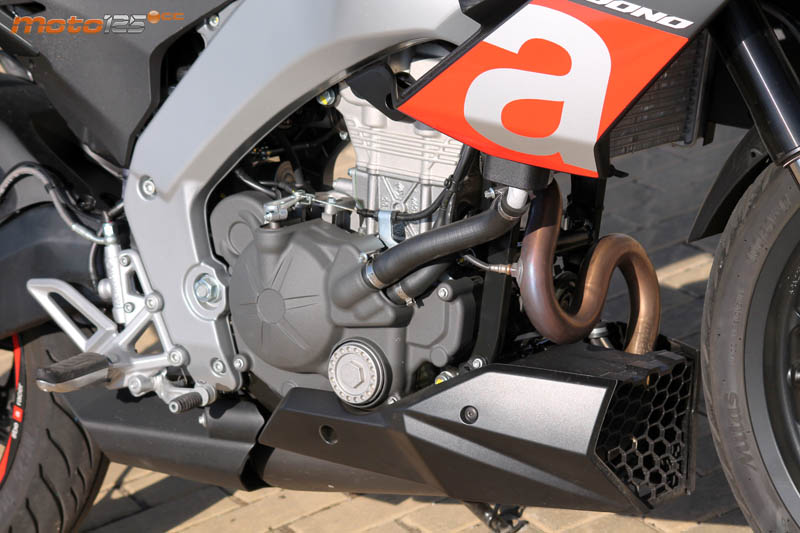 Aprilia Tuono 125