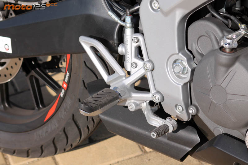 Aprilia Tuono 125