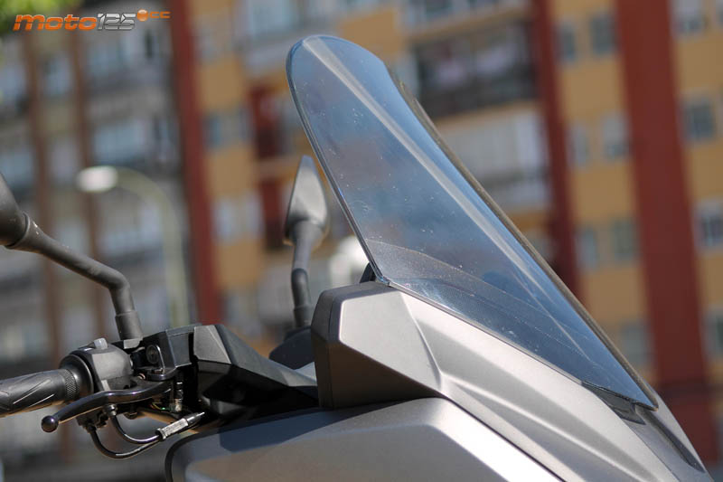 Yamaha X-Max 125 '17 E4