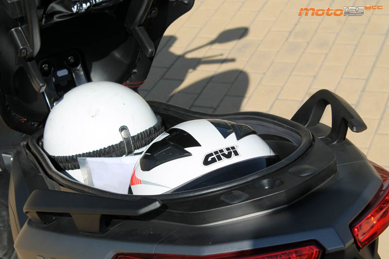 Yamaha X-Max 125 '17 E4