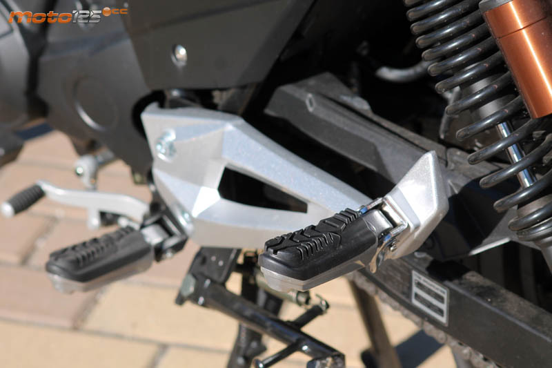 Rieju Strada 125