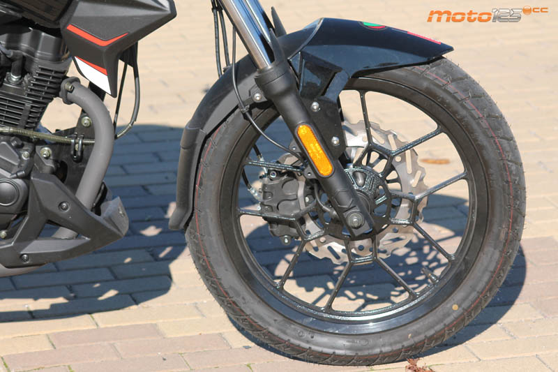 Rieju Strada 125