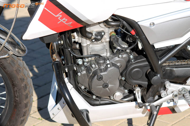 FB Mondial HPS 125
