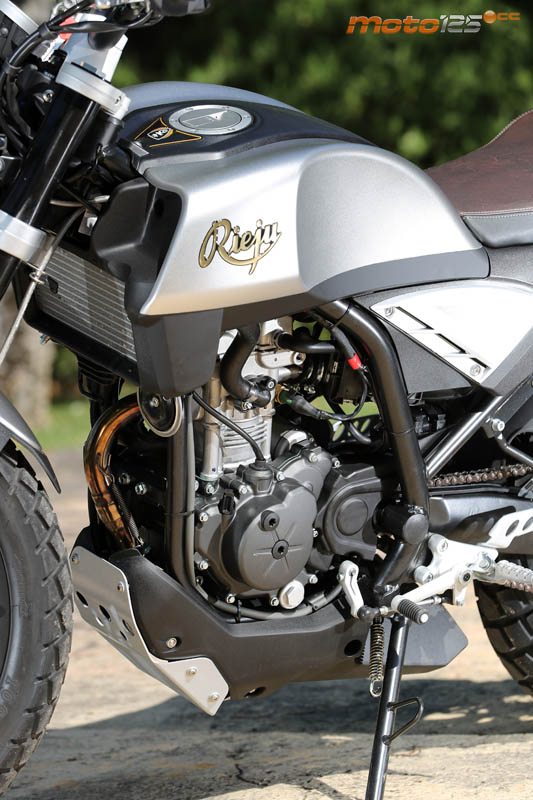 Rieju Century 125