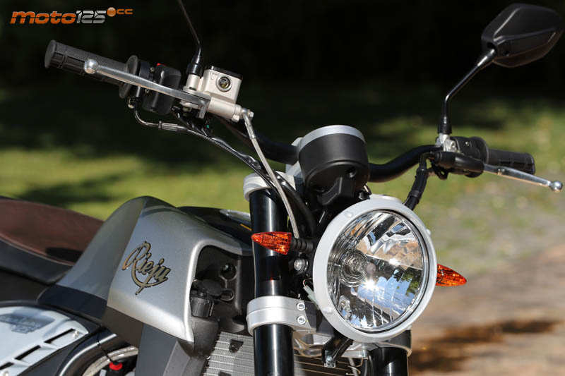 Rieju Century 125
