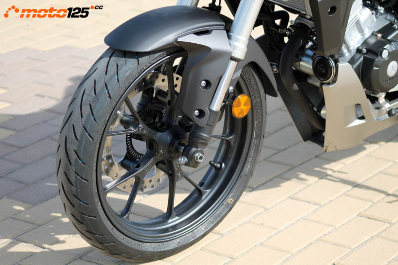 Honda CB125R
