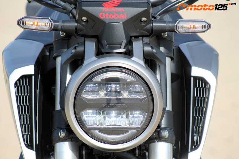 Honda CB125R