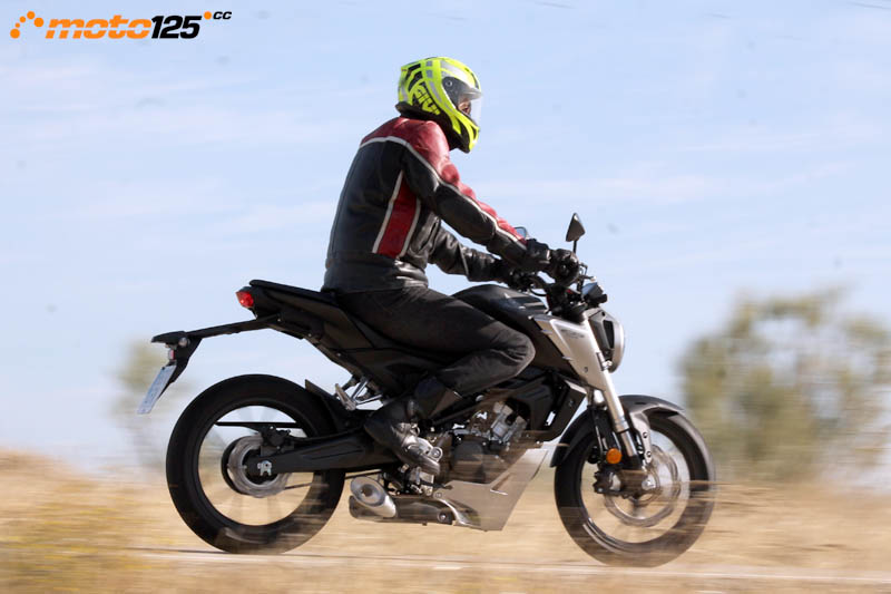 Honda CB125R