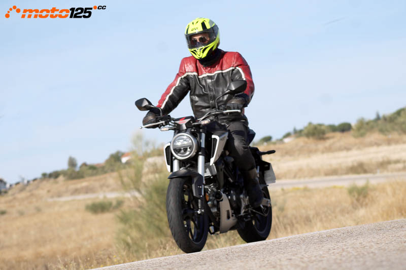 Honda CB125R