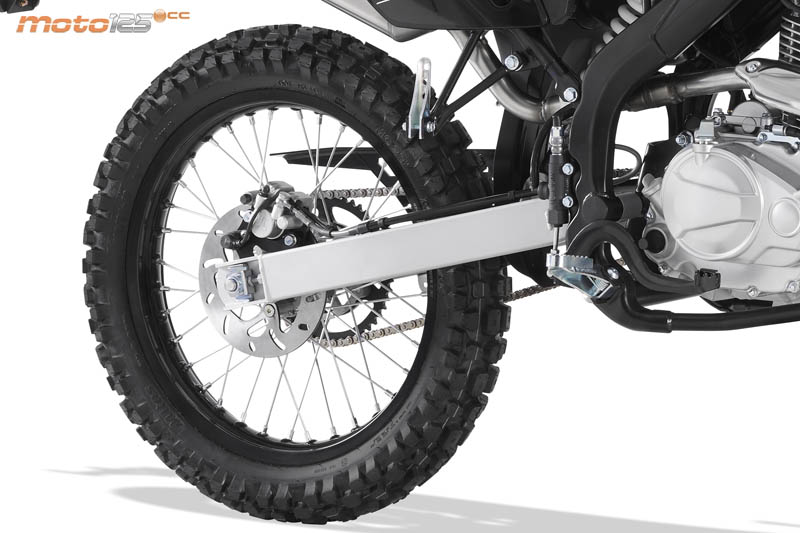 Rieju MRT 125