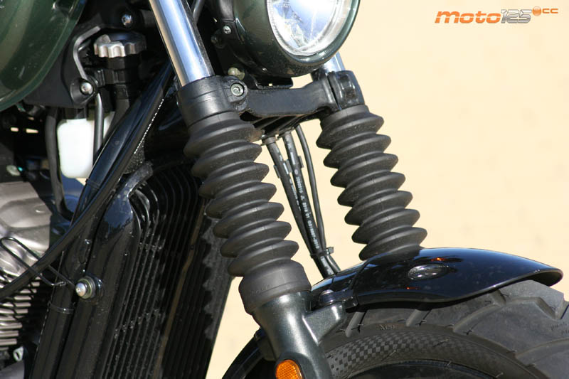 Hyosung GV Aquila 125 S