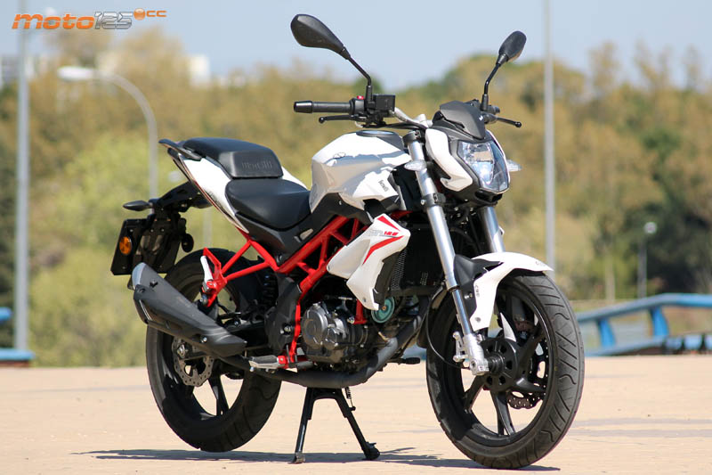 Benelli BN 125