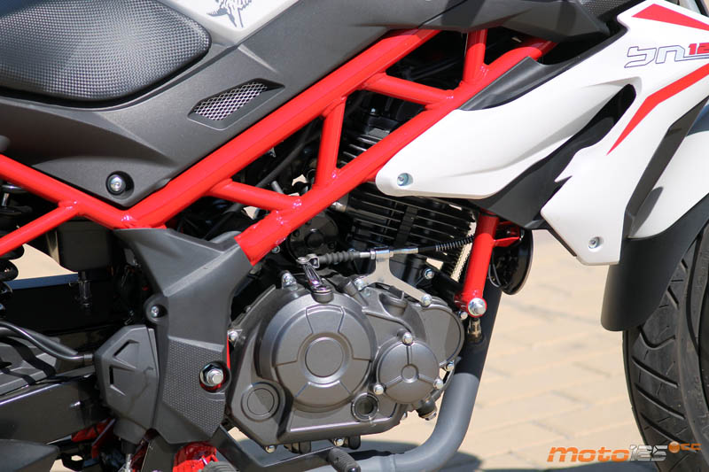 Benelli BN 125