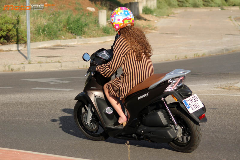 Kymco People S 125