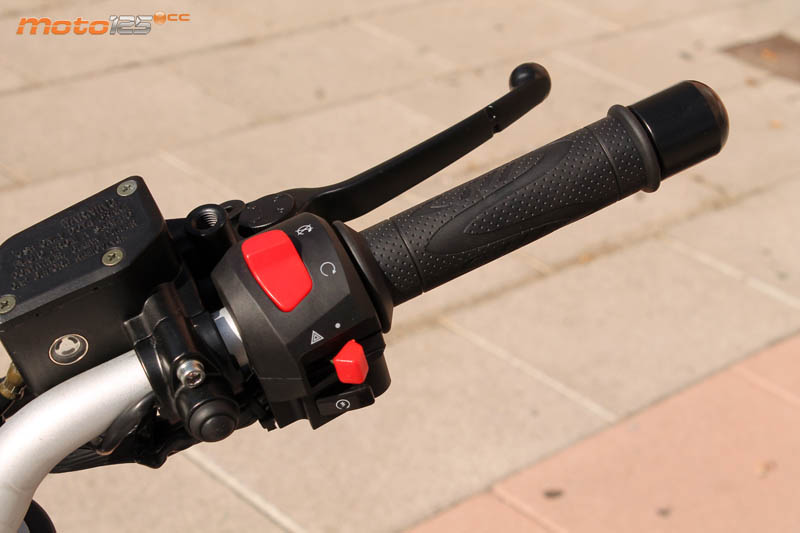 Keeway RKF 125