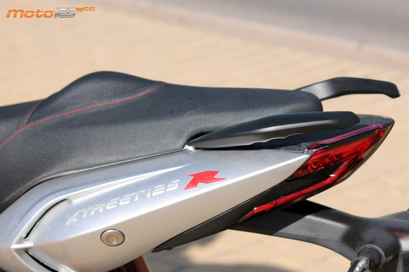 UM Xtreet R 125