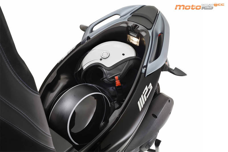 Piaggio MP3 300 HPE