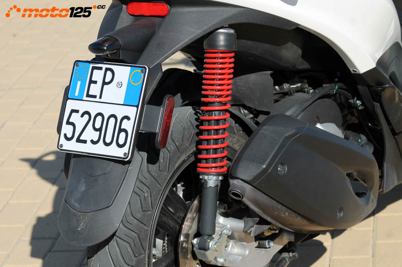 Piaggio MP3 300 HPE