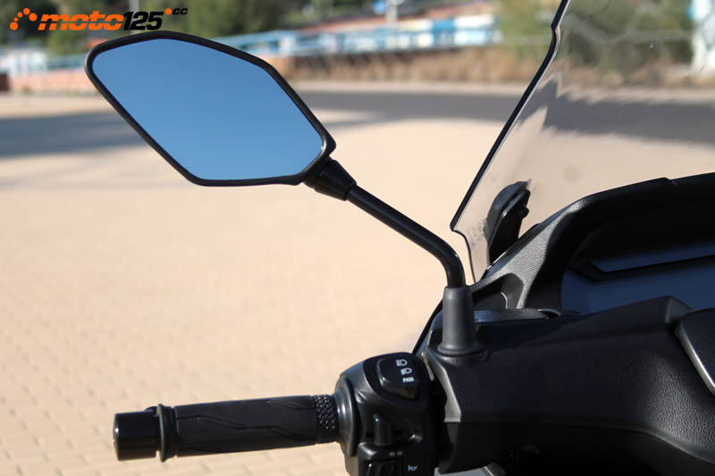 Yamaha Tricity 300
