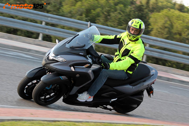 Yamaha Tricity 300