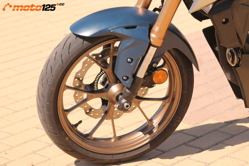 Honda CB125R 2022