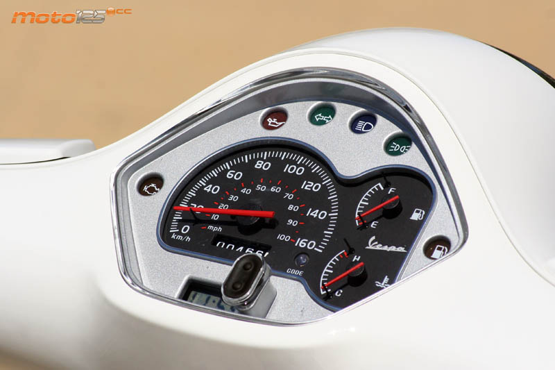Vespa GTS Super