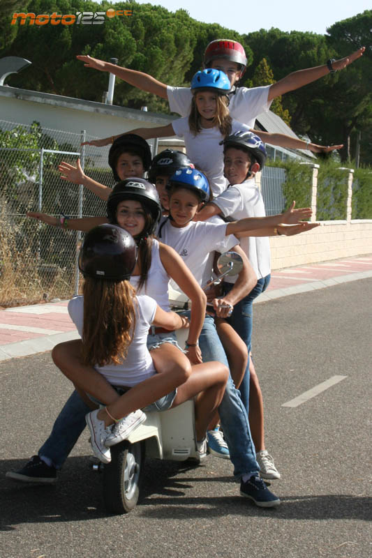 30 en un scooter