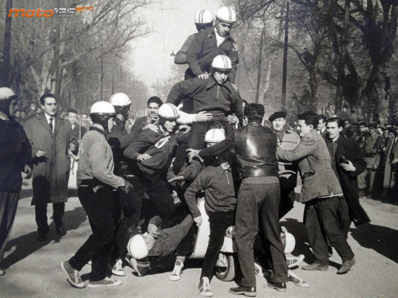30 en un scooter