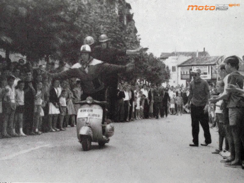 30 en un scooter