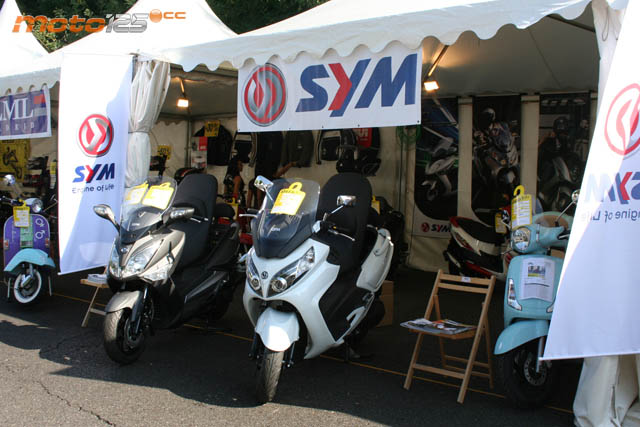 V Muevete por madrid en moto