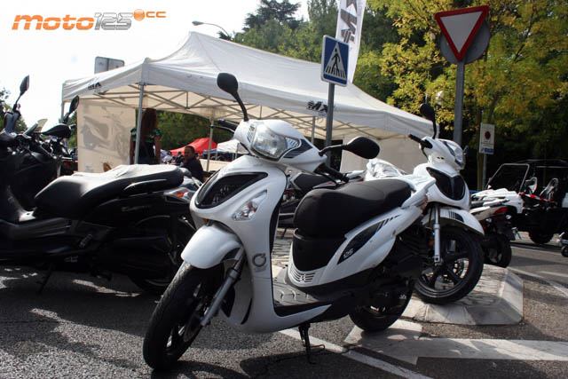 V Muevete por madrid en moto