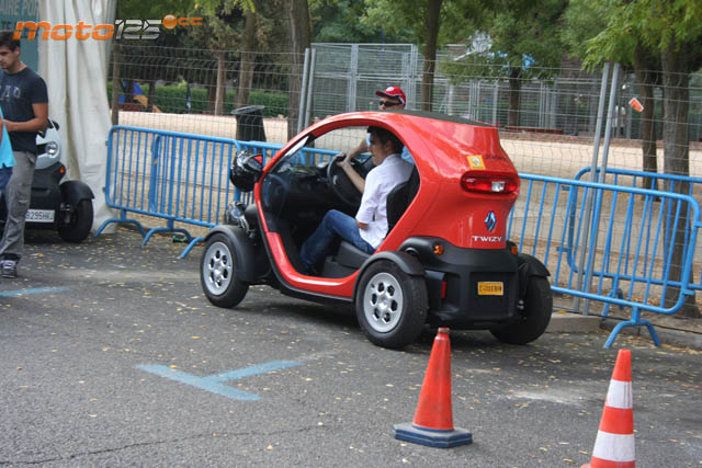 V Muevete por madrid en moto