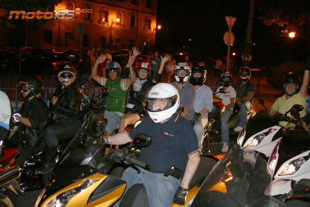 V Muevete por madrid en moto