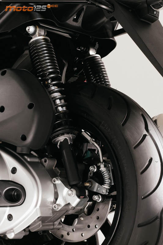 Gilera Fuoco 500 LT