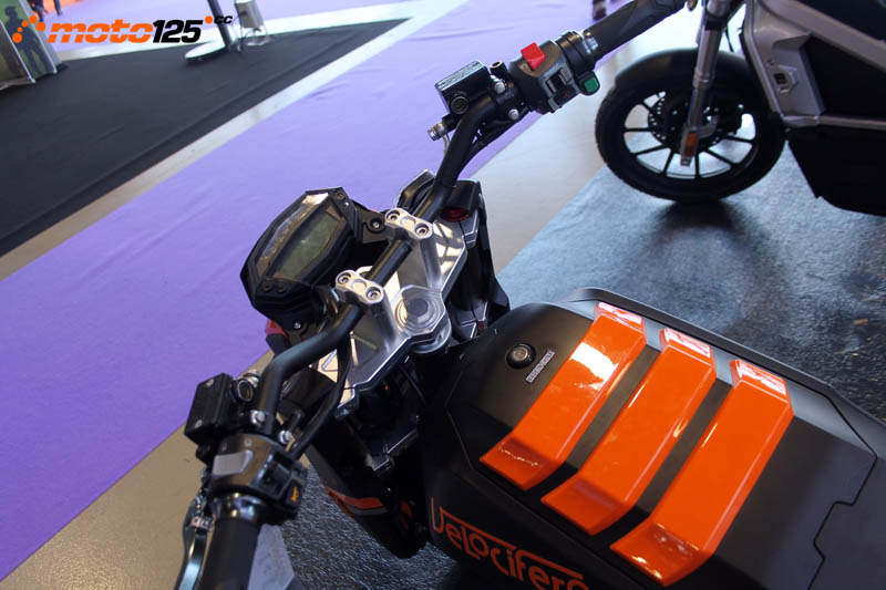 Motorama Madrid 2020 - Lvneng Velocifero 125